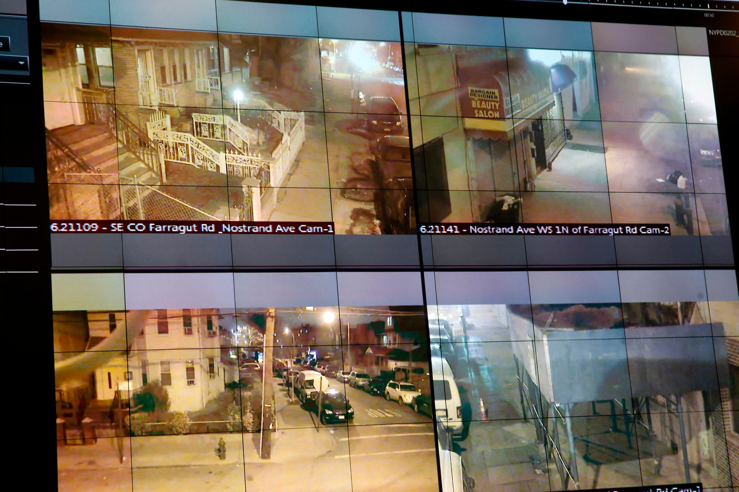 A display of the NYPD ShotSpotter gunfire-detection system is seen in New York March 16, 2015. REUTERS/Shannon Stapleton (UNITED STATES - Tags: CRIME LAW)