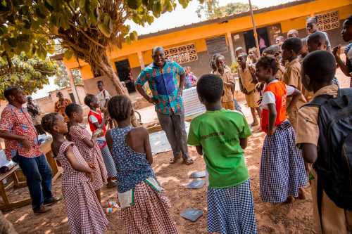 Teaching at the right level in Cote d'Ivoire