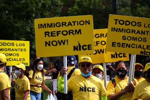Several hundred immigration activists gather near the White House on October 7, 2021 to urge the Biden administration to pass a pathway to citizenship for millions of immigrants (Photo by Bryan Olin Dozier/NurPhoto)NO USE FRANCE