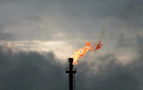 A vertical gas flaring furnace is seen in Ughelli, Delta State, Nigeria September 16, 2020. Picture taken September 16, 2020. REUTERS/Afolabi Sotunde
