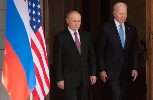 FILE PHOTO: U.S. President Joe Biden and Russia's President Vladimir Putin arrive for the U.S.-Russia summit at Villa La Grange in Geneva, Switzerland June 16, 2021. Saul Loeb/Pool via REUTERS/File Photo