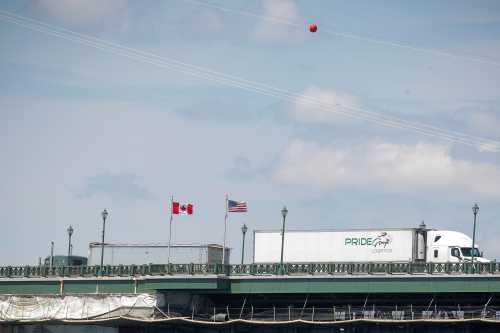 Trucks cross The Peace Bridge, which runs between Canada and the United States, over the Niagara River in Buffalo, New York, U.S. July 15, 2020. REUTERS/Brendan McDermid