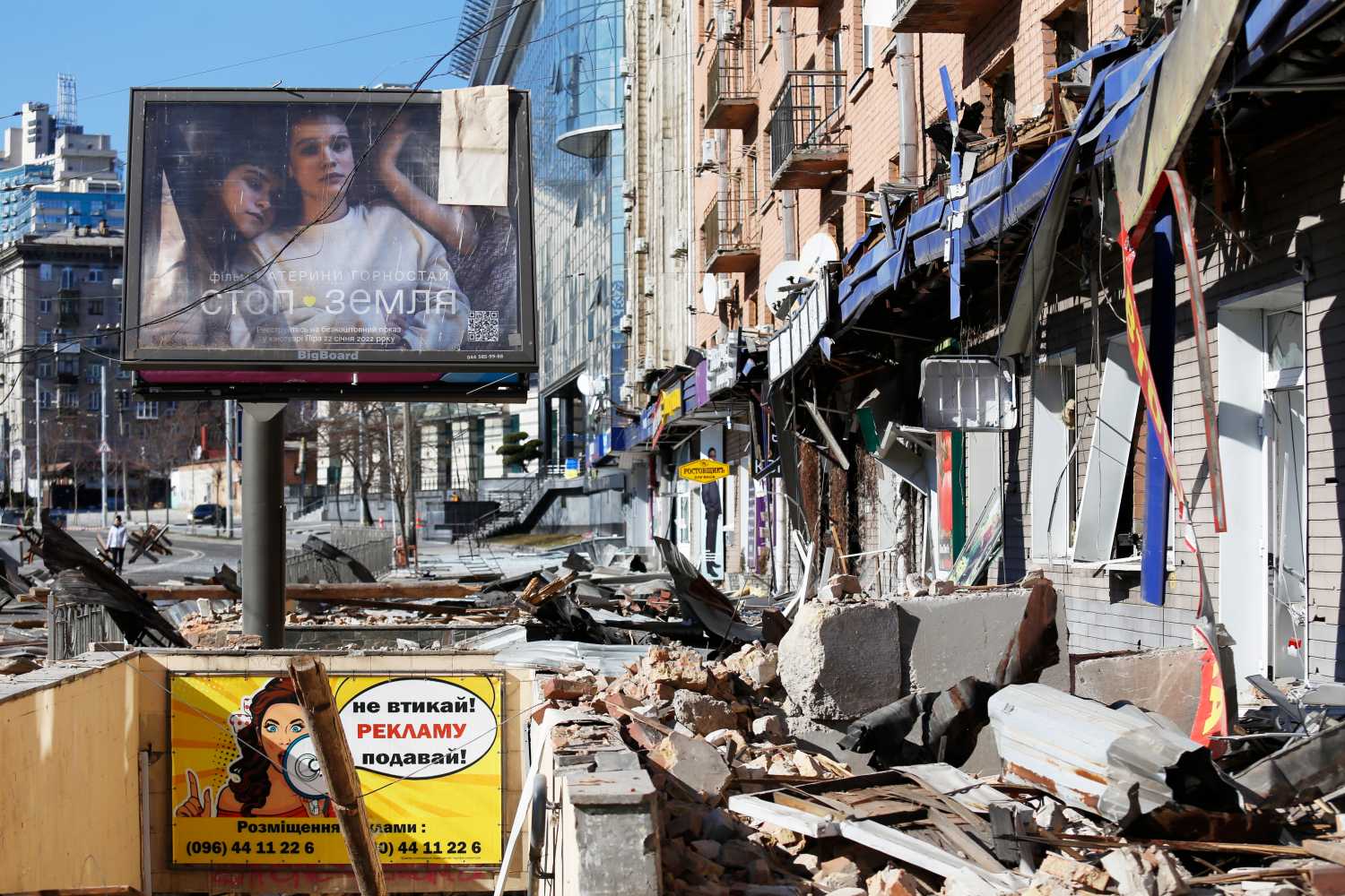 General view of a street damaged residential building and shops that was hit by a Russian shell. Russian forces continue their full scale invasion in Ukraine. To date their offensive has caused up to 2 million to flee, drawing criticism and protest from people around the world. (Photo by Mohammad Javad Abjoushak / SOPA Images/Sipa USA)No Use Germany.