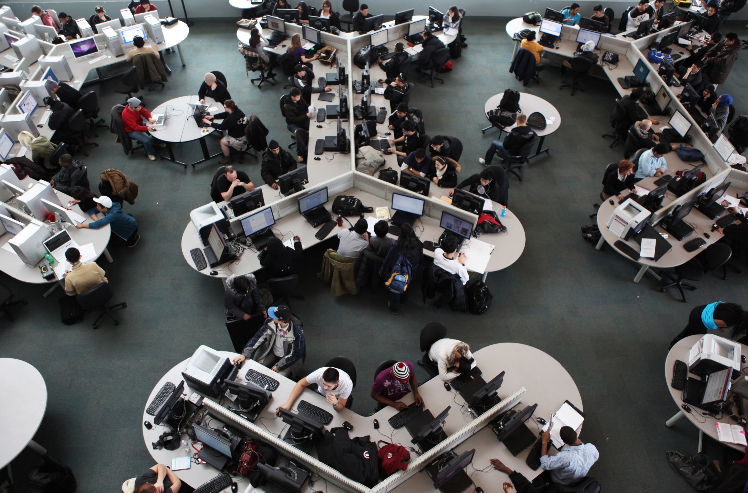 Elevated view of students hard at work in a large college computer lab in Ontario, Canada. (Photo by Creative Touch Imaging Ltd./NurPhoto)NO USE FRANCE