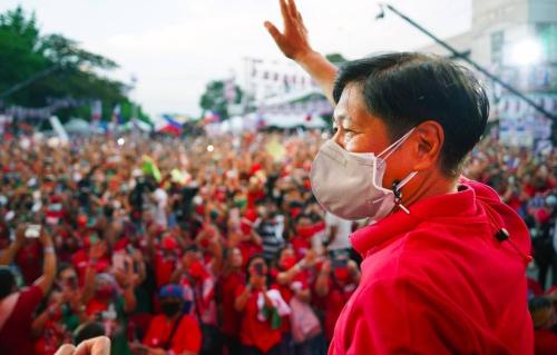 Manila, Philippines.- In the photos taken on May 7, 2022, it shows Bongbong Marcos, during an electoral riot. Marcos, son of dictator Ferdinand Marcos, achieved a historic victory in the presidential elections held on Monday (9) in the Philippines, according to the provisional count of the Electoral Commission, with more than 96% of the votes counted, totaling more than 30.5 million votes, doubling Leni Robredo with 14.5 million votes.