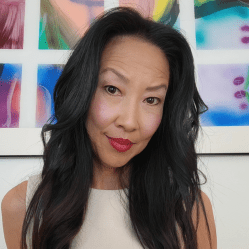 Jennifer Lee portrait