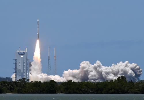 A United Launch Alliance Atlas V rocket carrying the fifth Space Based Infrared System Geosynchronous satellite (SBIRS GEO 5) for early warning missile detection by the U.S. military launches on May 18, 2021 from pad 41 at Cape Canaveral Space Force Station in Cape Canaveral, Florida. (Photo by Paul Hennessy/NurPhoto)NO USE FRANCE