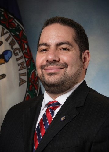 Portrait of Edgardo Cortés, Commissioner of the Virginia Department of Elections