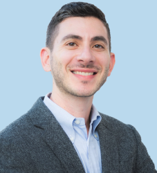 Zachary Mabel headshot