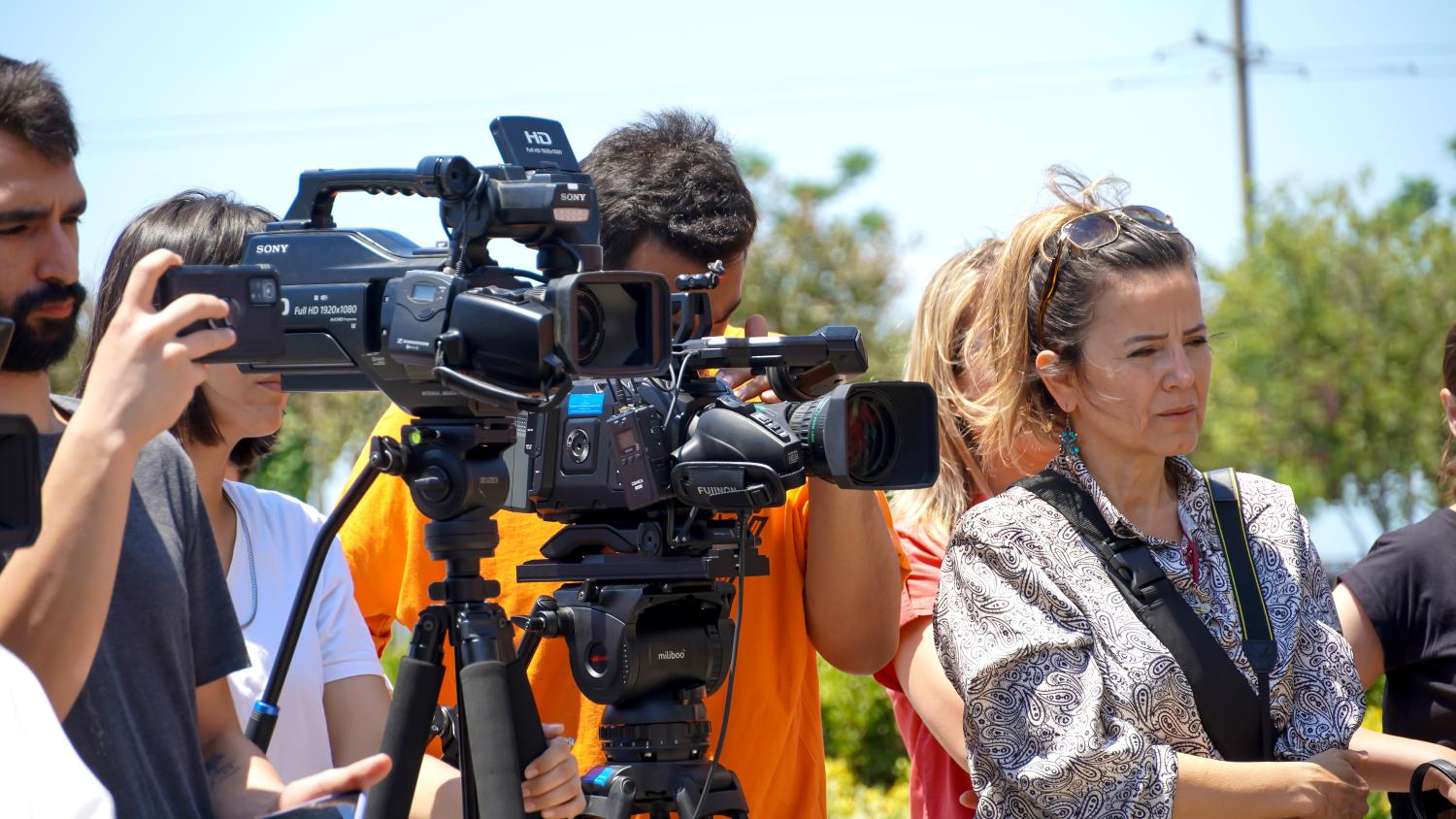 Turkey's “Disinformation law” is protested by journalists, media representatives, Izmir Bar Association, Confederation of Public Workers Unions, Confederation of Revolutionary Trade Unions of Turkey, Union of Chambers of Turkish Engineers and Architects and Izmir Medical Chamber in a demonstration which was organised by Izmir Journalists Association. Dilek Gappi, President of the Izmir Journalists Association, whose speech was often interrupted by slogans, emphasized that the law could destroy freedom of media.Where: Izmir , Turkey When: 21 Jun 2022Credit: İdil Toffolo/Cover Images**NOT AVAILABLE FOR ZUMA PRESS**