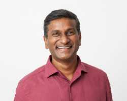 Headshot of Prasad Setty
