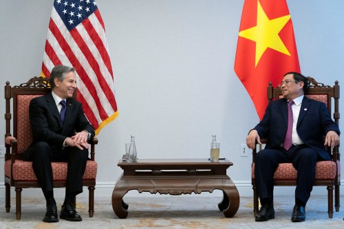 U.S. Secretary of State Antony Blinken meets with Vietnamese Prime Minister Pham Minh Chinh during a bilateral meeting in Washington, D.C., U.S. May 13, 2022. Jose Luis Magana/Pool via REUTERS