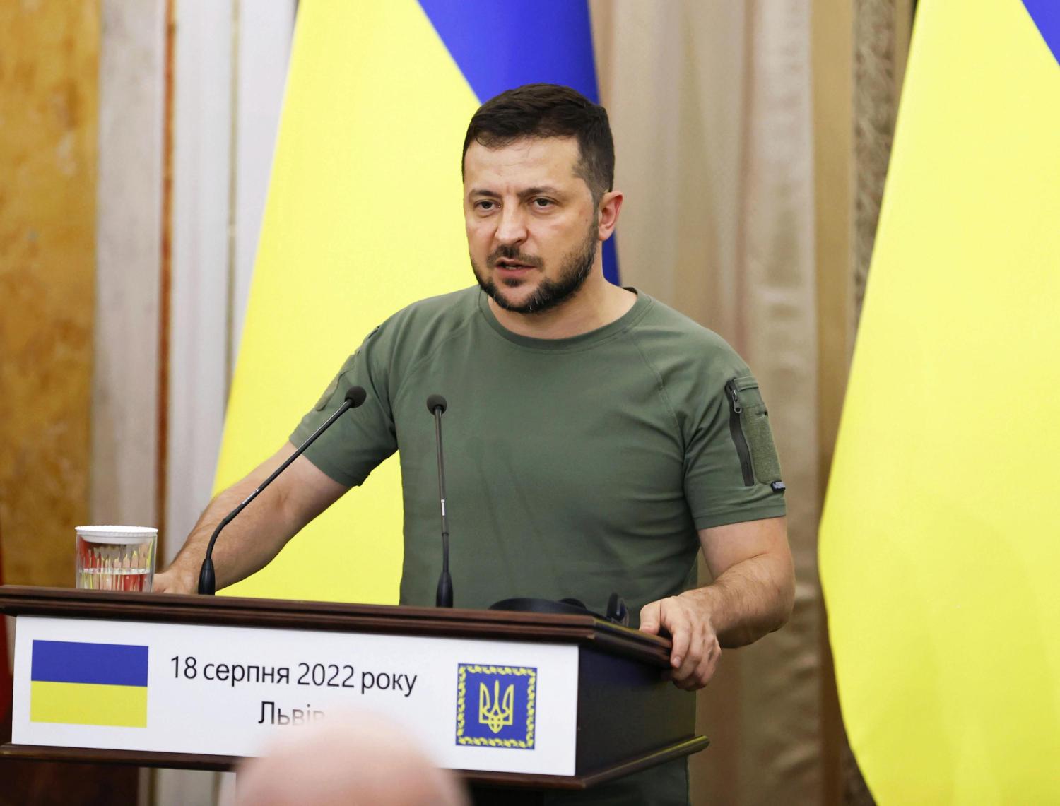 Ukrainian President Volodymyr Zelenskyy speaks at a press conference in Lviv, western Ukraine, on Aug. 18, 2022, after holding talks with U.N. Secretary General Antonio Guterres and Turkish President Recep Tayyip Erdogan on the Russia-Ukraine war. (Kyodo)==KyodoNO USE JAPAN