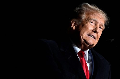 FILE PHOTO: Former U.S. President Donald Trump speaks at a rally to support Republican candidates ahead of midterm elections, in Dayton, Ohio, U.S. November 7, 2022.  REUTERS/Gaelen Morse/File Photo