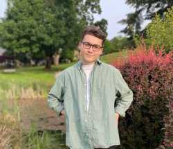 Brady_Tavernier headshot