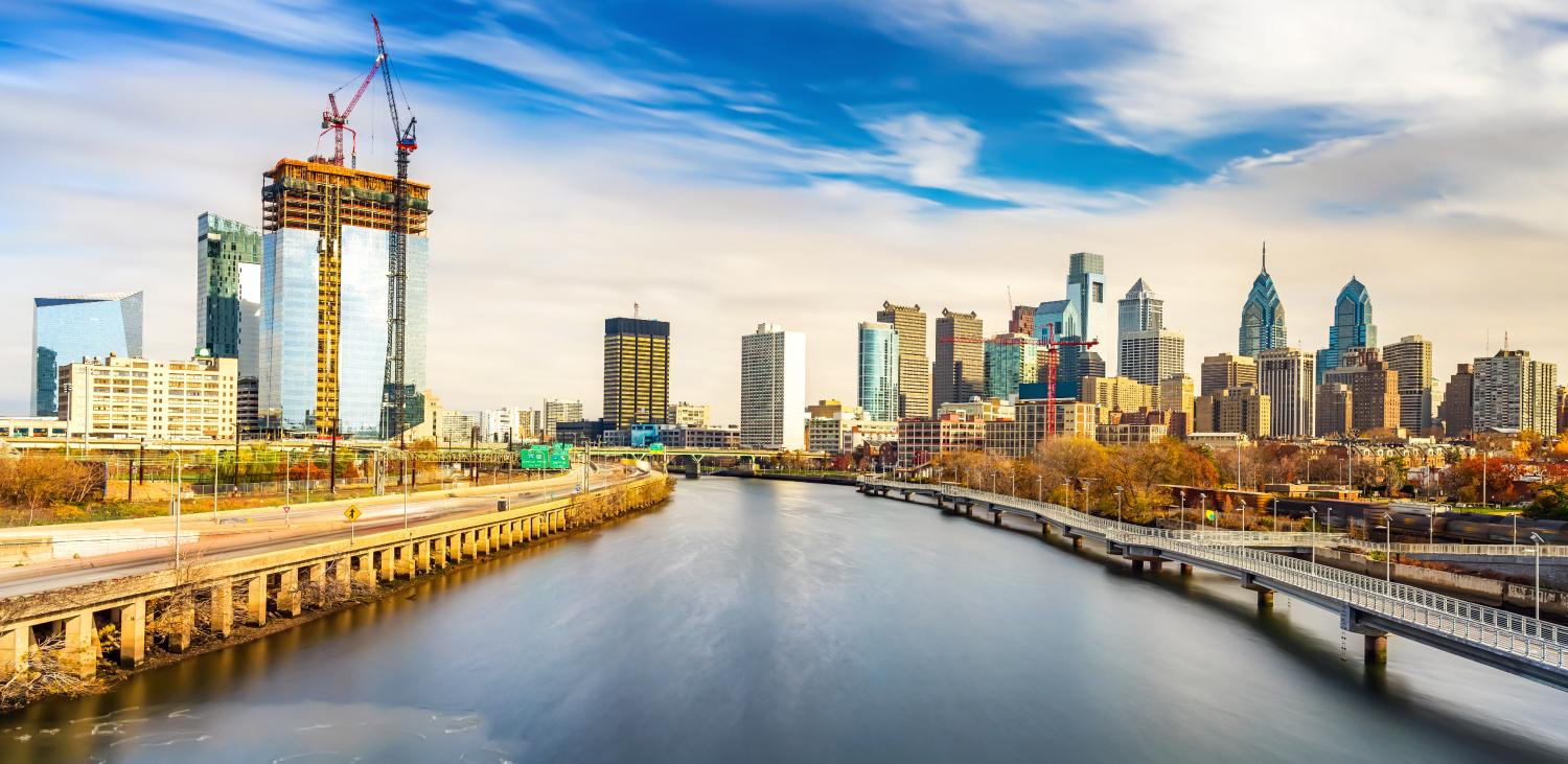 Panoramic picture of Philadelphia skyline and Schuylkill river, PA, USA.