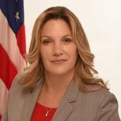 headshot of Andrea Palm