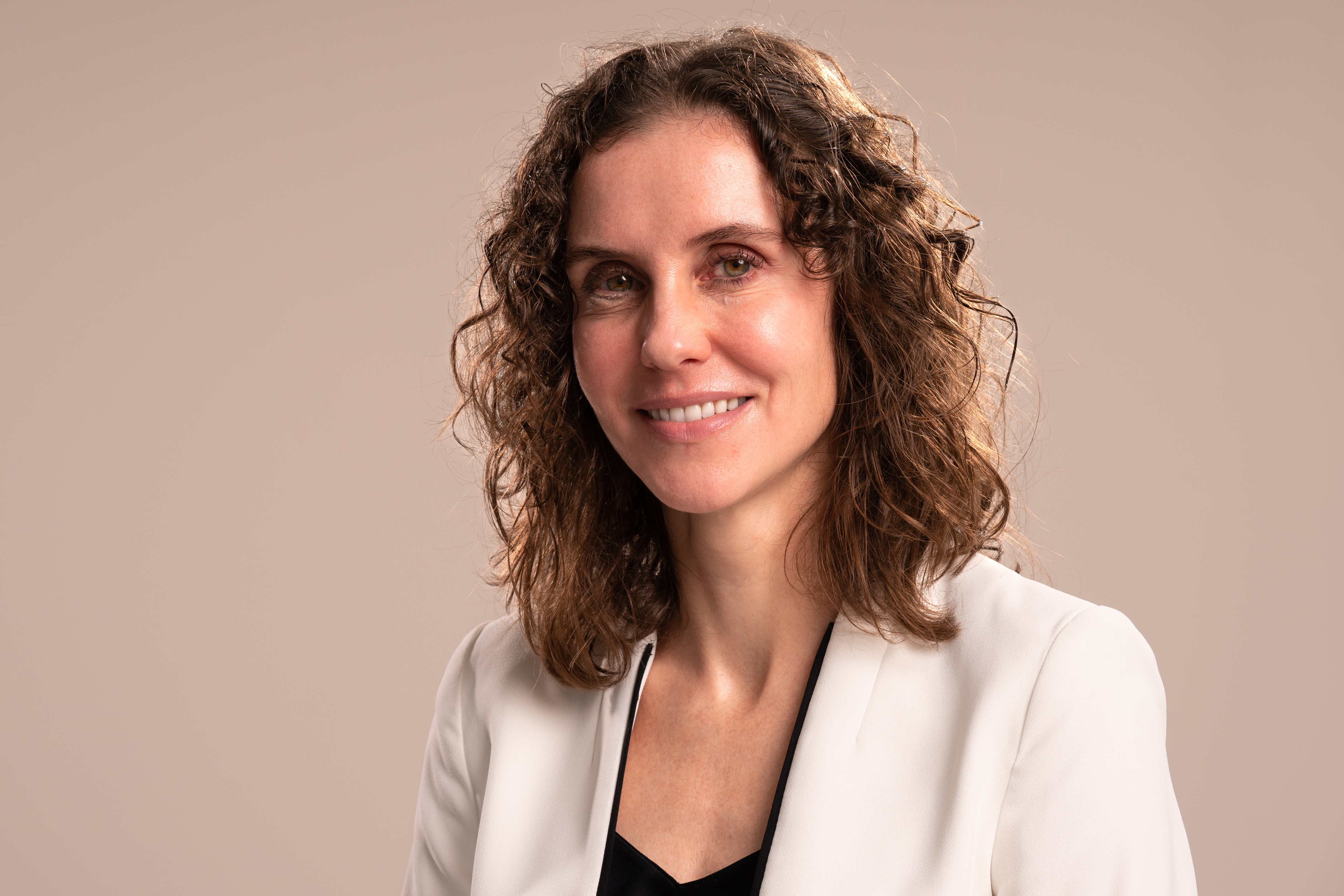 Anna Leader Patenting with the stars: Where are technology leaders leading the ...