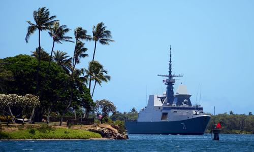 Republic of Singapore Navy guided-missile frigate RSS Tenacious arrives in preparation for Rim of the Pacific (RIMPAC) military exercises at Joint Base Pearl Harbor-Hickam, Hawaii, U.S. June 25, 2018. Picture taken June 25, 2018.  U.S. Navy/Mass Communication Specialist 1st Class Jason Abrams/Handout via REUTERS.     ATTENTION EDITORS - THIS PICTURE WAS PROVIDED BY A THIRD PARTY
