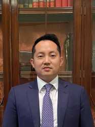 Hyunseung Lee headshot