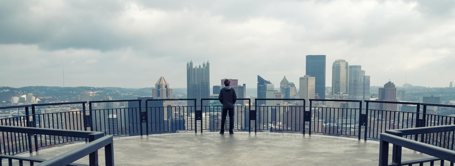 Tourist enjoys of view of Pittsburgh. Pennsylvania, USA. Photo: Shutterstock