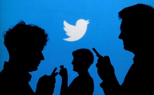 Logo do Twitter27/9/2013 REUTERS/Kacper Pempel/Illustration