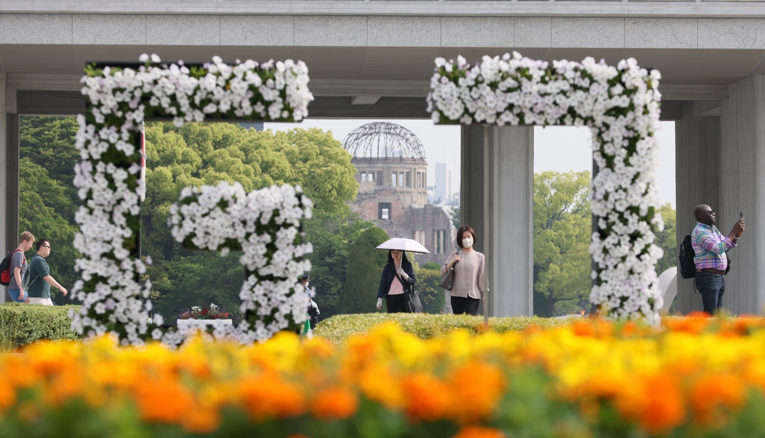 Lots of tourists visit Hiroshima Peace Memorial Park in Hiroshima City, Hiroshima Prefecture on May 18, 2023. G7 summit will be held from May 19th to 21st in Hiroshima City.( The Yomiuri Shimbun )