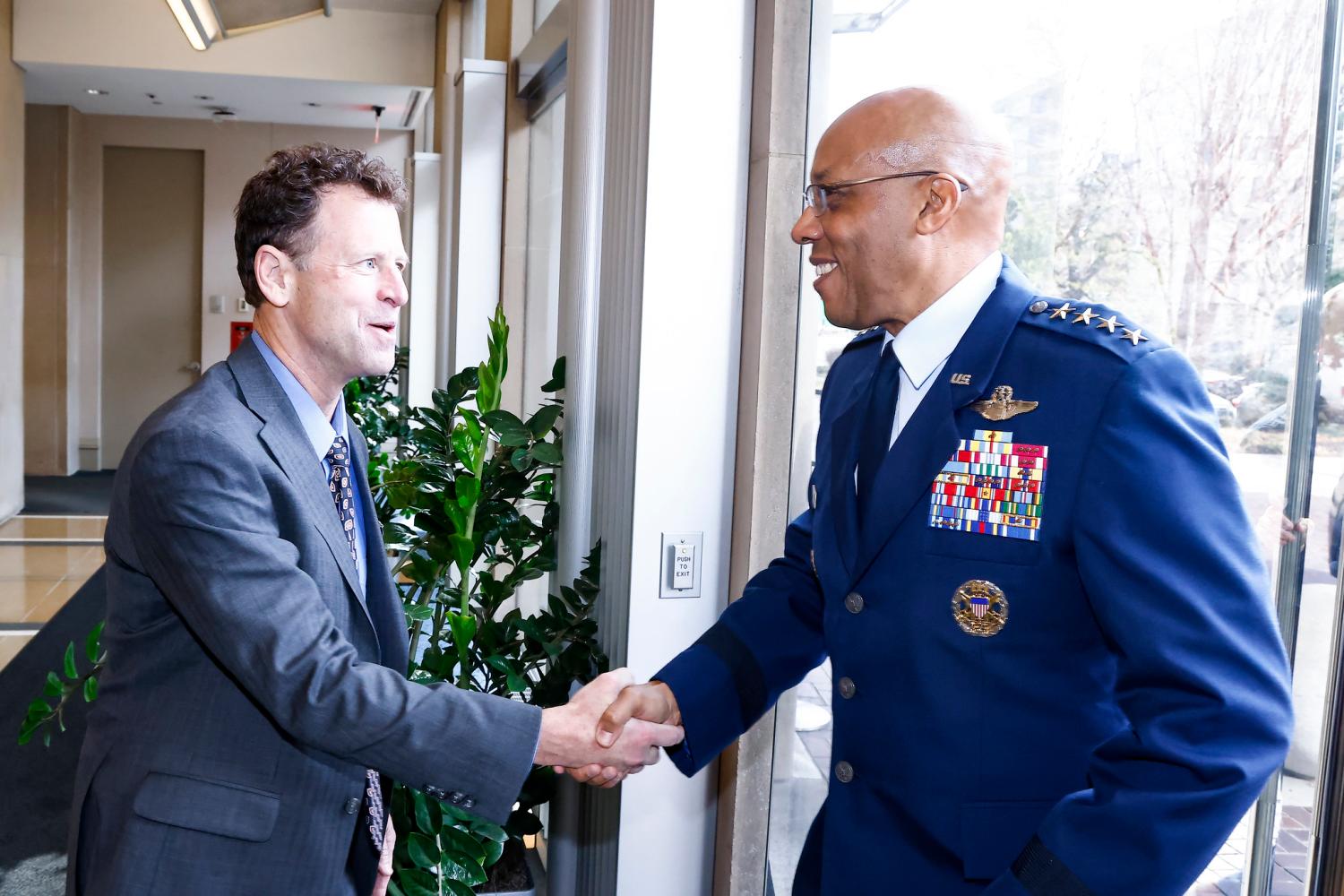 Senior fellow Michael O’Hanlon welcomes General Charles Q. Brown, Jr., Chief of Staff at the U.S. Air Force, to a Brookings event on American defense strategy.