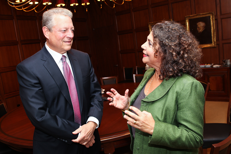 Al Gore and Elaine Kamarck at the launch of the Center for Effective Public Management in Brookings Governance Studies program.