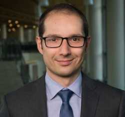 Mert Demirer headshot