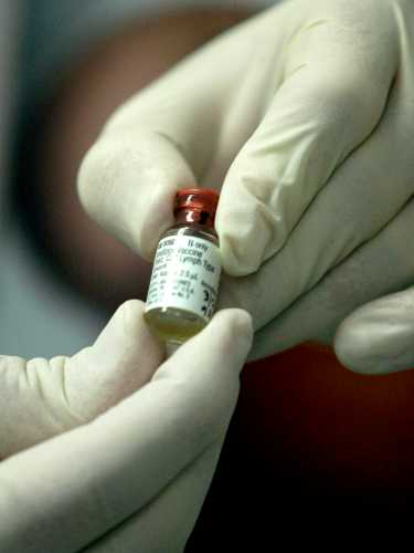 SMALL POX VACCINE AT CDC IN ATLANTA.