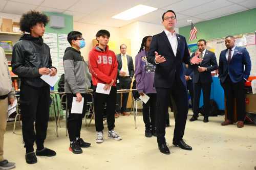 Pennsylvania Governor Josh Shapiro speaks to students in a classroom during a visit to G.W. Carver High School of Engineering and Science in North Philadelphia, PA, USA on March 15, 2023. Gov. Shapiro urges to pass legislation allowing for funding to recruit more teachers. (Photo by Bastiaan Slabbers/NurPhoto.)