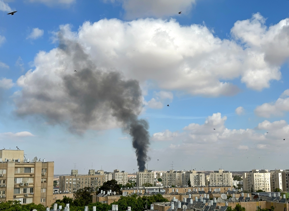 Beer,Sheva,,Israel,-,October,07,,2023:,A,Column,Of