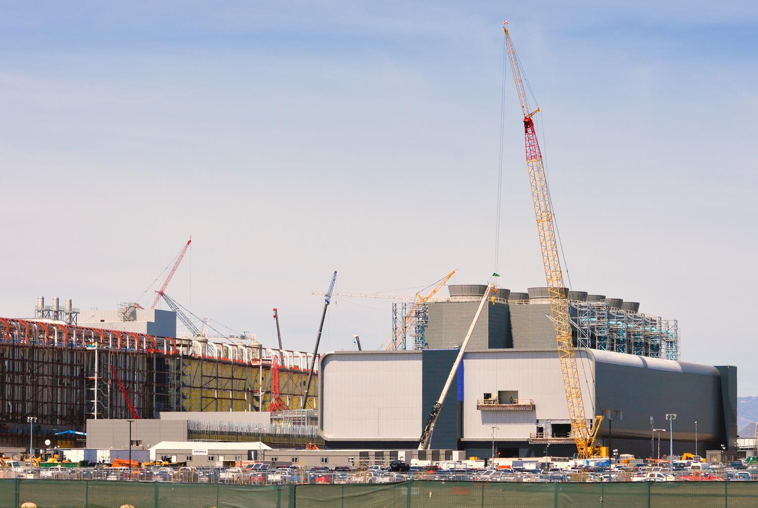 Phoenix, Arizona - March 08 2023: Ongoing construction of Taiwan Semiconductor Manufacturing Company (TSMC) wafer Fab 21 in North Phoenix located at Loop 303 and I-17.