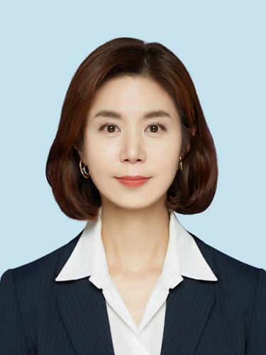 Headshot of Yoon Jung Choi