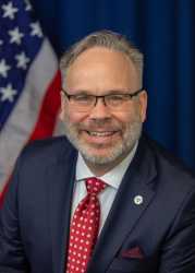 headshot of Todd Harper