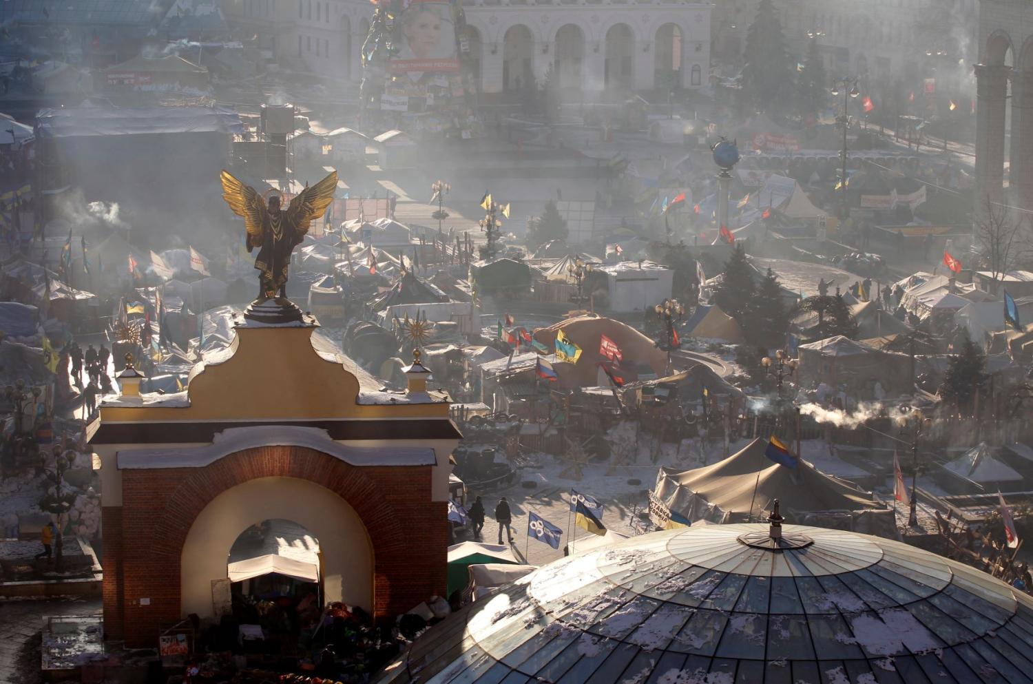 Tents of anti-government protesters are seen at Independence Square in central Kyiv, February 4, 2014. Ukrainian President Yanukovych will not use force to clear the streets and may challenge his opponents to early elections if they fail to compromise, according to reported comments by a political ally.