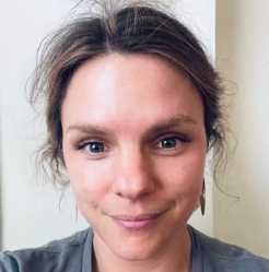 headshot of Margot Crandall-Hollick