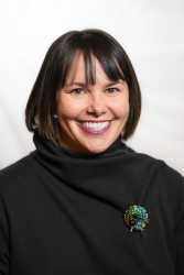 Erin Castro Headshot
