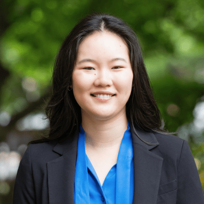 Joyce Chen headshot