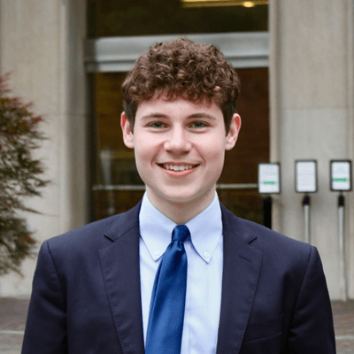 Cameron Greene headshot