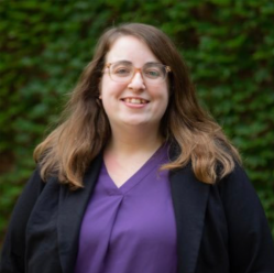 ariell bertrand headshot