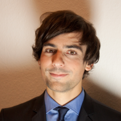 Headshot of Josef-Peter Schöggl