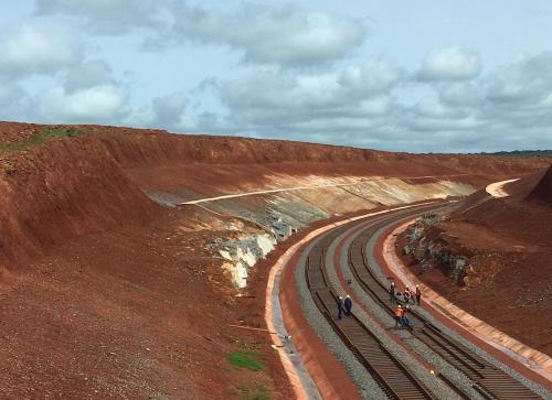 railway to transport bauxite through the Boke and Kindia provinces for export at the Dapilon port in Guinea.