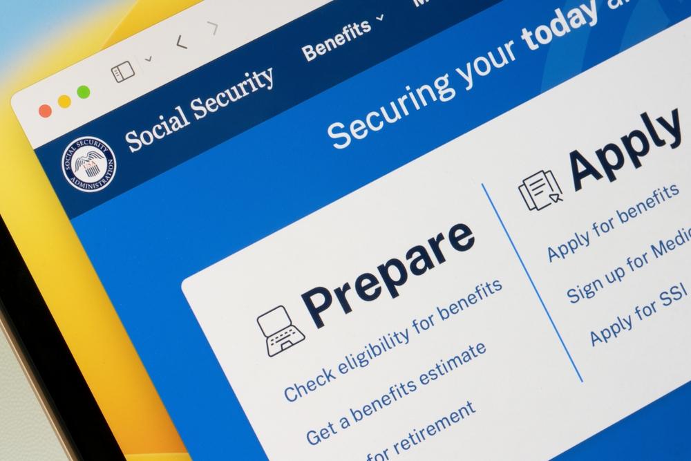 What would raising the Social Security full retirement age accomplish ...