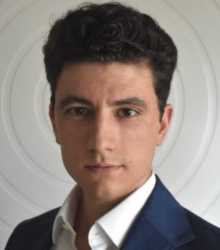 Andrea Foschi headshot