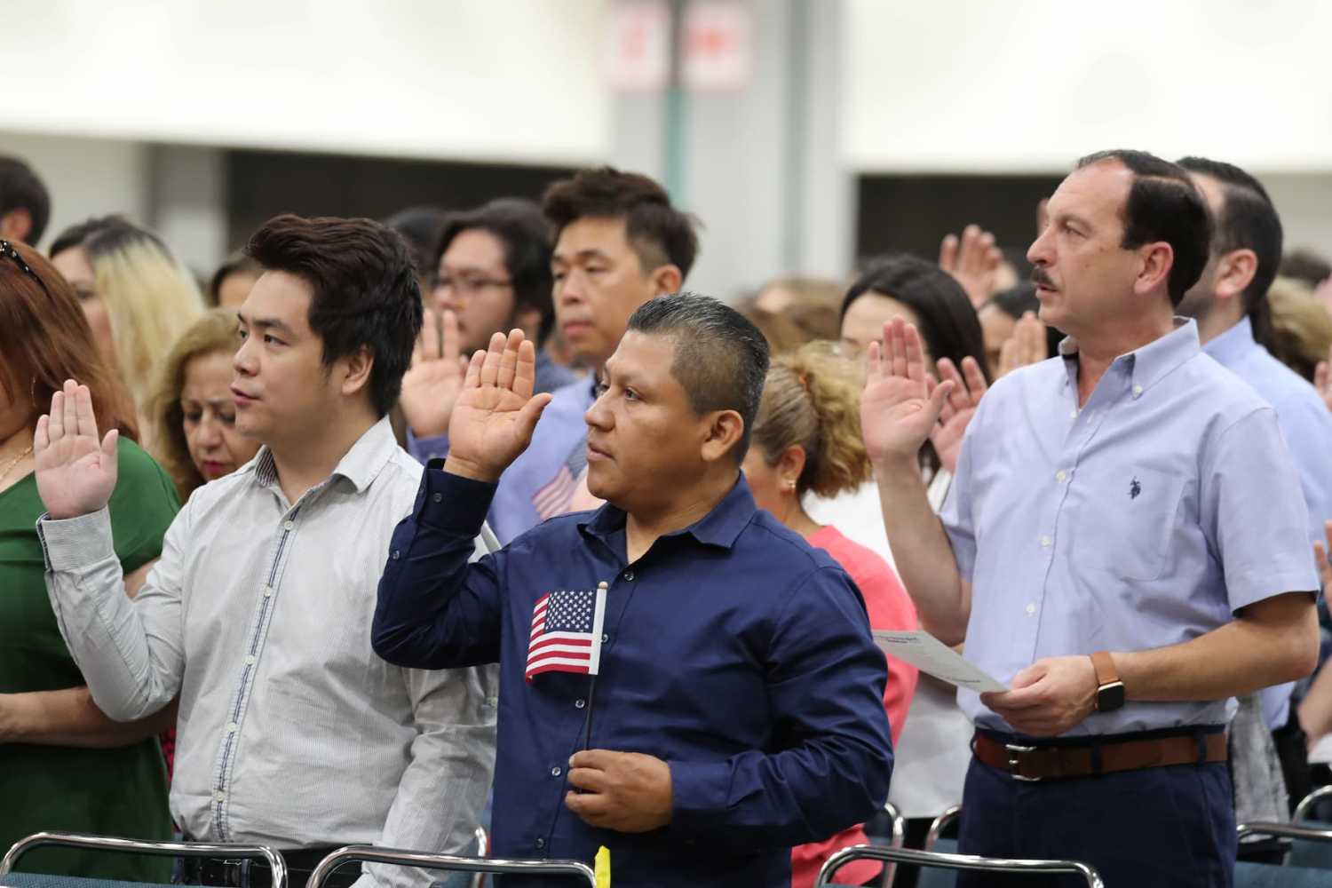Immigrants are sworn in as new U.S. citizens at a naturalization ceremony in Los Angeles, California, U.S., August 22, 2019.