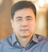 Wei Xiong headshot