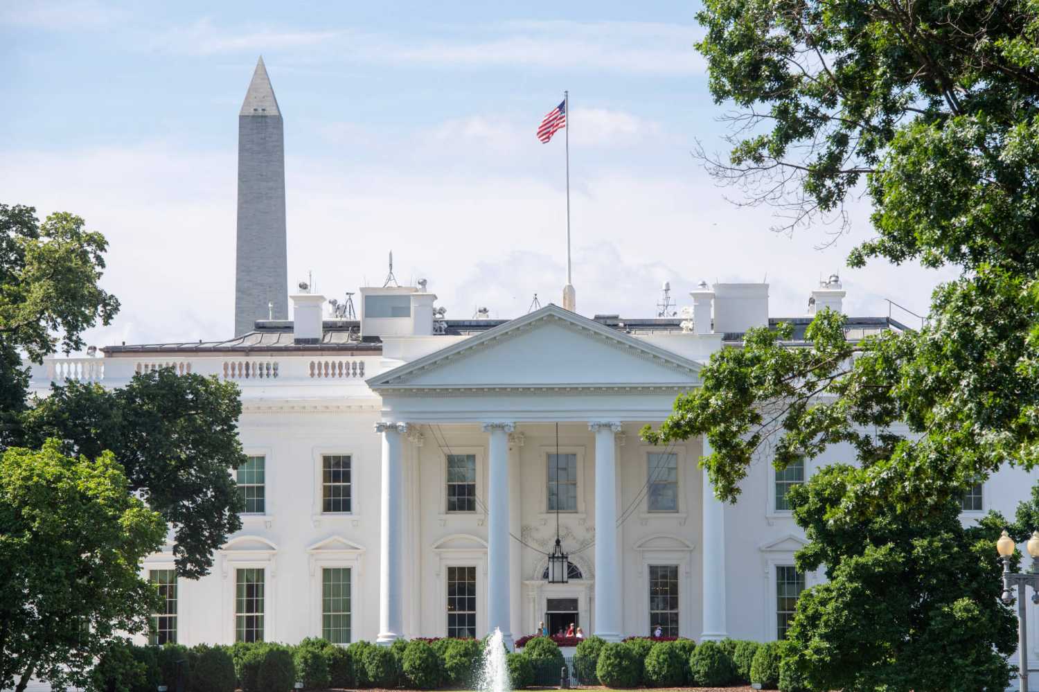 Photo of White House