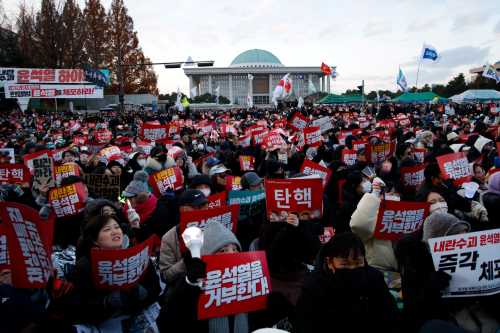 Citizens gather in Yeouido, South Korea, on December 7, 2024, to demand the impeachment and resignation of President Yoon Suk Yeol.